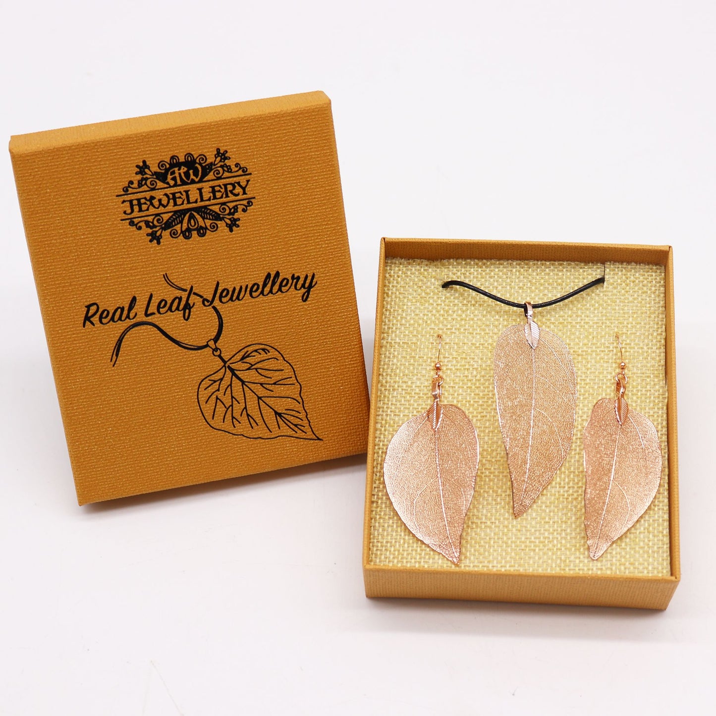 Conjunto de collar y aretes - Hoja de valor